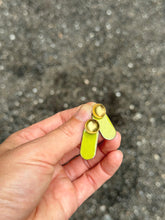 Load image into Gallery viewer, Chartreuse Meraki Earrings