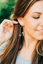 Load image into Gallery viewer, Clover Flora Constellation Earrings