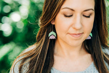 Load image into Gallery viewer, Clover Pink Tulip Earrings
