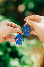 Load image into Gallery viewer, Baltic Bloom Earrings